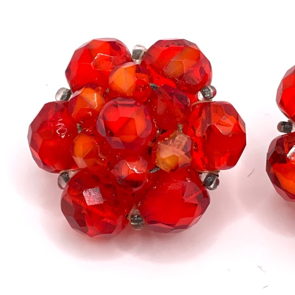 West Germany Signed Vintage Red Crystal Bead Clip-on Earrings - Picture 12 of 13